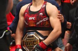 巴塞罗那不断突破！，Ming连续三场比赛得分超过锐不可当上演精彩一战(致巴特勒上尉的信)